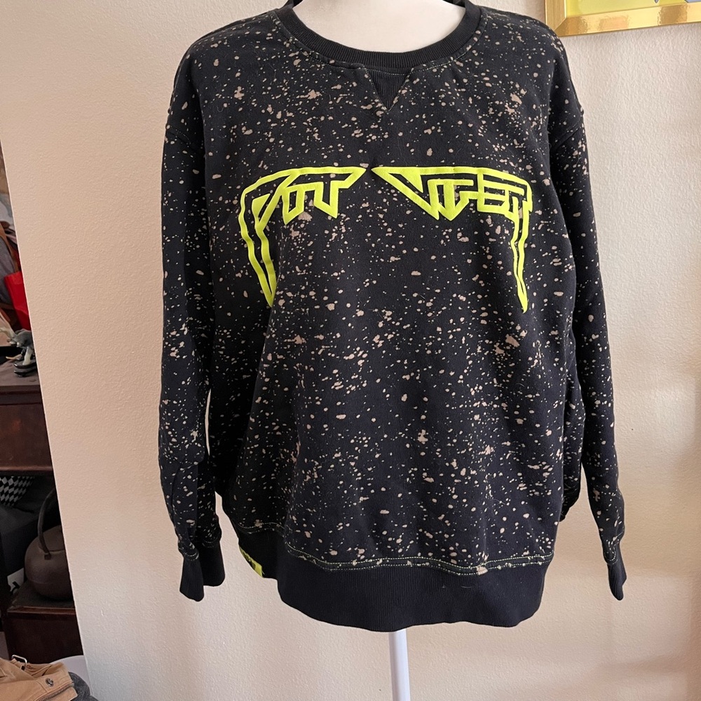 Ladies PIT VIPER sweatshirt! 🤘🐍